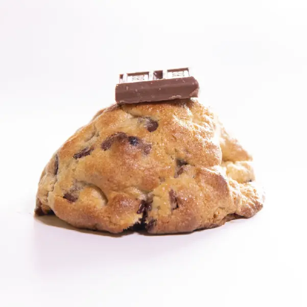 Classic Queen Cookie filled with chocolate chips